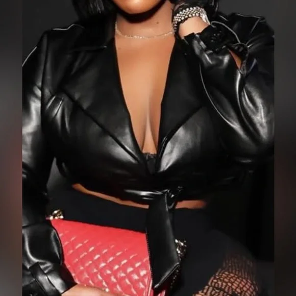 Cropped Leather Black Shirt w/ Belt - Picture 1 of 2